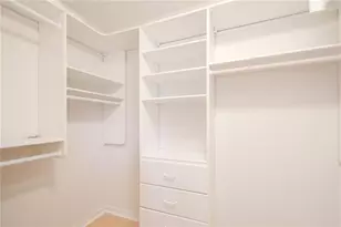 879 Lenox Oaks Cir NE, Atlanta, GA 30324 - Photo 24