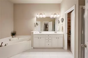 545 Canton Walk, Roswell, GA 30075 - Photo 100