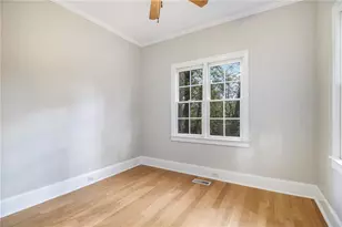 960 Landmark Dr, Atlanta, GA 30342 - Photo 22