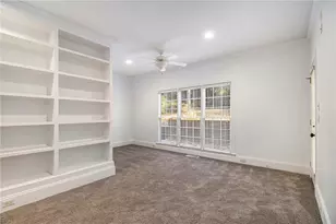 960 Landmark Dr, Atlanta, GA 30342 - Photo 20