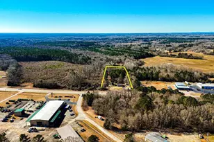 1013 Veterans Pkwy, Barnesville, GA 30204 - Photo 4