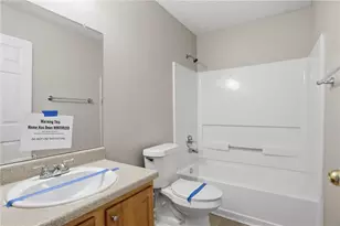 9553 Lakeview Cir, Union City, GA 30291 - Photo 22