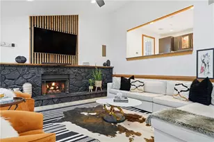 4256 Loch Highland Pkwy NE, Roswell, GA 30075 - Photo 6