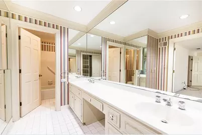 27 Mooregate Square, Atlanta, GA 30327 - Photo 32