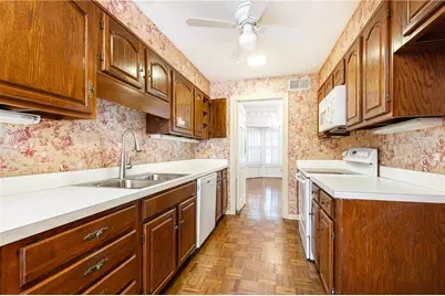 27 Mooregate Square, Atlanta, GA 30327 - Photo 8