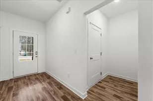 526 Lillian Way, Statham, GA 30666 - Photo 4