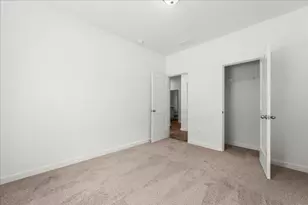 526 Lillian Way, Statham, GA 30666 - Photo 10