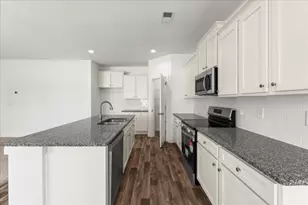 526 Lillian Way, Statham, GA 30666 - Photo 24