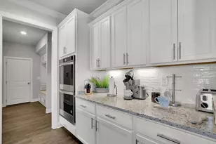 1041 Montrose Way, Hoschton, GA 30548 - Photo 20