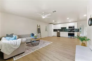 3648 Sharon Dr, Powder Springs, GA 30127 - Photo 4