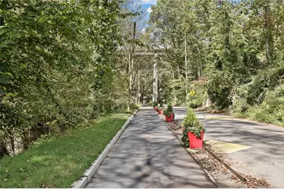 859 Stovall Boulevard NE, Atlanta, GA 30342 - Photo 64