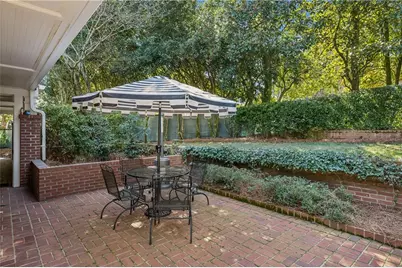 859 Stovall Boulevard NE, Atlanta, GA 30342 - Photo 30