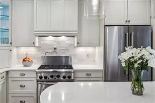 859 Stovall Blvd NE, Atlanta, GA 30342 - Photo 12