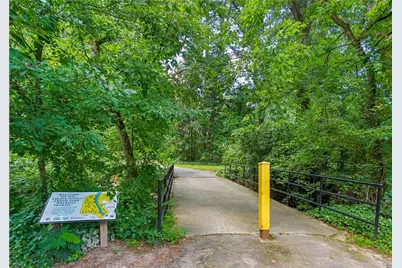 859 Stovall Boulevard NE, Atlanta, GA 30342 - Photo 60