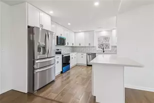 2219 Lisa Dr SE, Marietta, GA 30067 - Photo 4