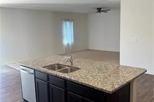 1064 Cold Water Dr, Griffin, GA 30224 - Photo 8