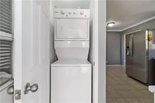 2401 Judson Ave, East Point, GA 30344 - Photo 12