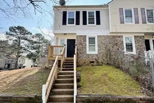 341 Post Oaks Crossing W, Marietta, GA 30008 - Photo 2