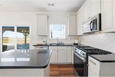 2390 Lunetta Lane, Alpharetta, GA 30004 - Photo 8