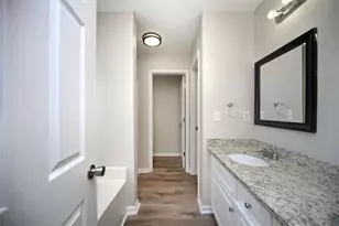 232 Cambridge Dr, Loganville, GA 30052 - Photo 24