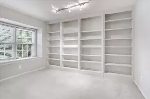 60 Chaumont Square NW, Atlanta, GA 30327 - Photo 22