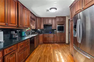 2272 Stag Run, Suwanee, GA 30024 - Photo 12