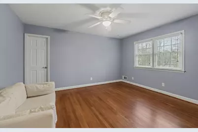 5147 Meadowlake Drive, Dunwoody, GA 30338 - Photo 32