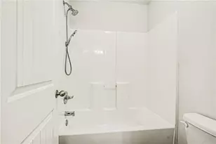 503 Lobdale Falls Dr, Lawrenceville, GA 30045 - Photo 24