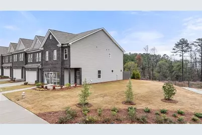 268 Epping Street #18, Stockbridge, GA 30281 - Photo 2