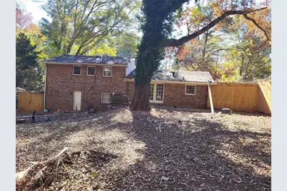 4796 Fairforest Drive, Stone Mountain, GA 30088 - Photo 12