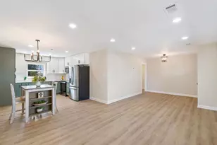 1340 Vine St NE, Gainesville, GA 30501 - Photo 8