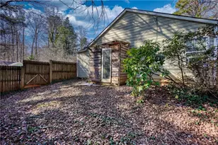 181 Colemans Bluff Dr, Woodstock, GA 30188 - Photo 40