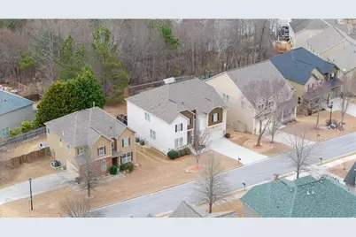 1425 Buckskin Trail, Suwanee, GA 30024 - Photo 4