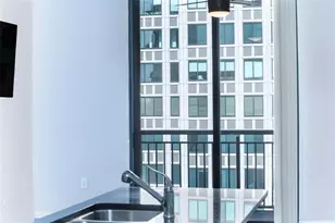 3040 Peachtree Rd, Atlanta, GA 30305 - Photo 6