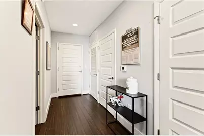 1080 Peachtree Street, Atlanta, GA 30309 - Photo 2