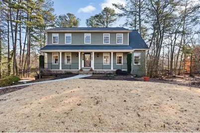 2108 Dayron Circle, Marietta, GA 30062 - Photo 2