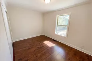 310 Terrace St, Griffin, GA 30224 - Photo 14