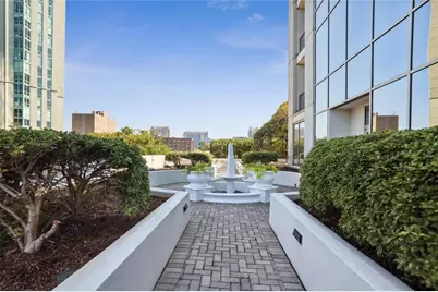 2828 Peachtree Road NW #1002, Atlanta, GA 30305 - Photo 28