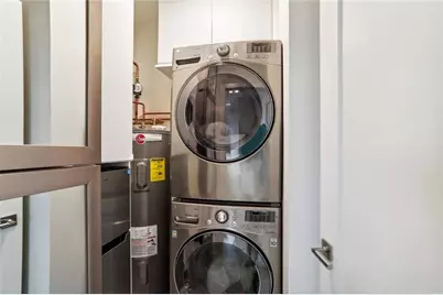 2828 Peachtree Road NW #1002, Atlanta, GA 30305 - Photo 20