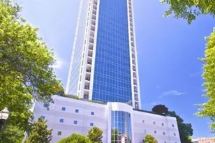 2828 Peachtree Rd NW, Atlanta, GA 30305 - Photo 2