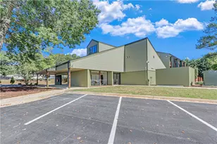 710 Jesse Jewell Parkways SE, Gainesville, GA 30501 - Photo 4