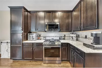 5016 Maplecliff Drive, Sugar Hill, GA 30518 - Photo 6