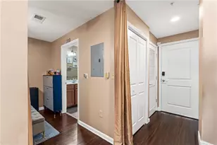 3040 Peachtree Rd NW, Atlanta, GA 30305 - Photo 10