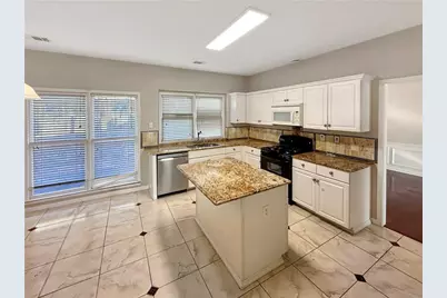 10650 Hawkhurst Way, Johns Creek, GA 30097 - Photo 6