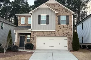 2008 Nuthatch Dr, Hoschton, GA 30548 - Photo 1