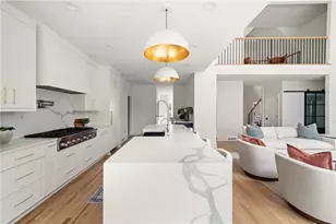 6025 Carlisle Ln, Johns Creek, GA 30022 - Photo 22