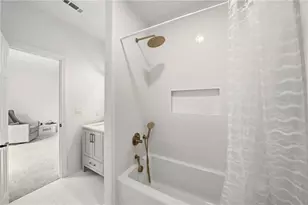 6025 Carlisle Ln, Johns Creek, GA 30022 - Photo 50