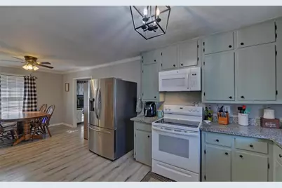 5440 Little Drive, Murrayville, GA 30564 - Photo 16