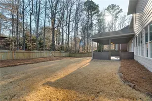 1620 Belmont Hills Dr, Suwanee, GA 30024 - Photo 12
