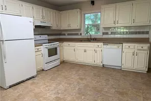 3013 Barcelona Way, Conyers, GA 30012 - Photo 8